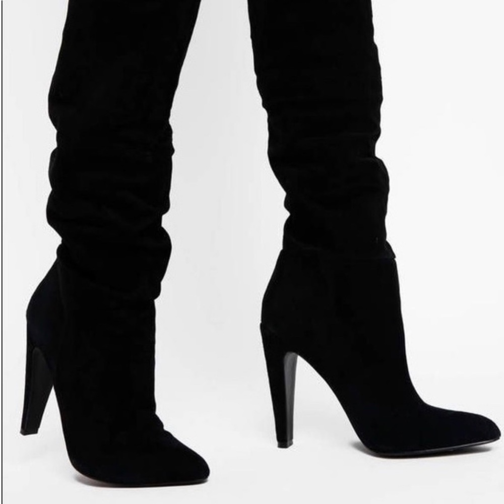 STEVE MADDEN SUEDE BOOTS